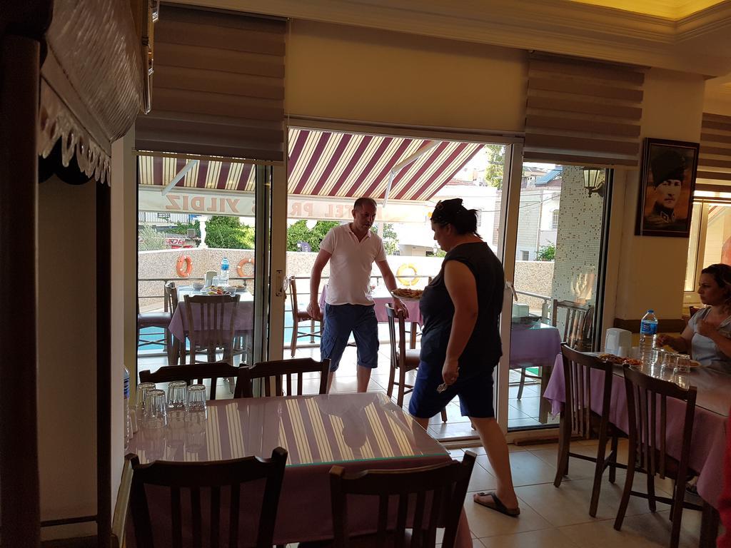 Hotel Prens Yildiz Ayvalik Exterior photo