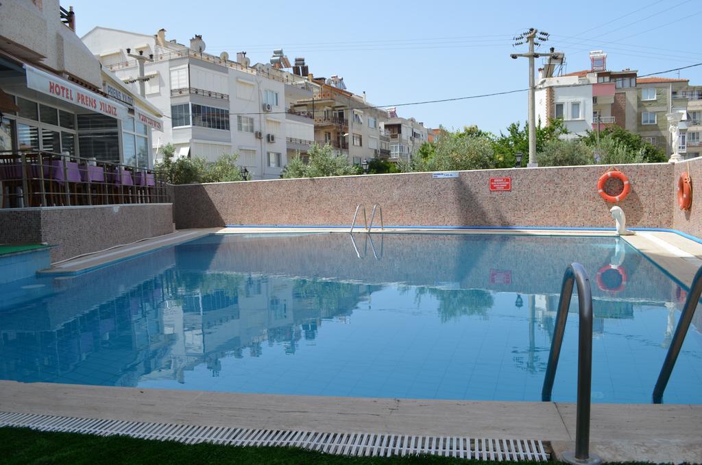 Hotel Prens Yildiz Ayvalik Exterior photo